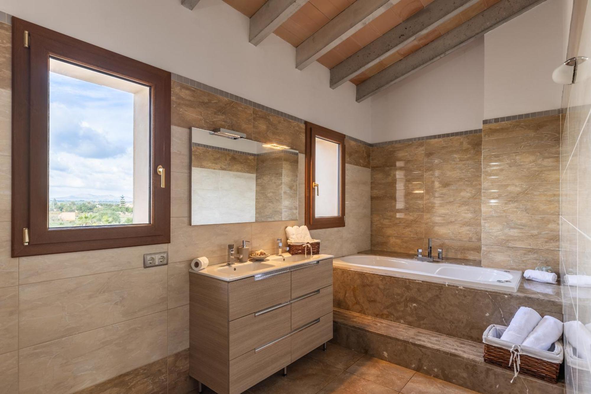 Cala Morlanda Ferienhaus *